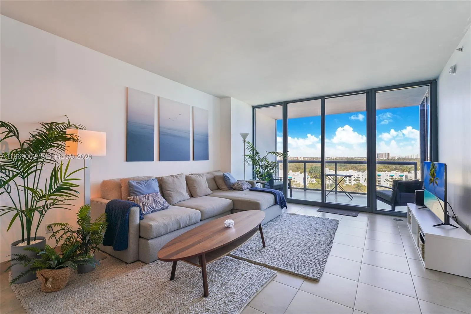 601 Ne 36th St 1106, Miami, Florida 33137, Miami, Florida 33137, 2 Bedrooms Bedrooms, ,2 BathroomsBathrooms,Residential Lease,For Rent,601 Ne 36th St 1106, Miami, Florida 33137,A11969063