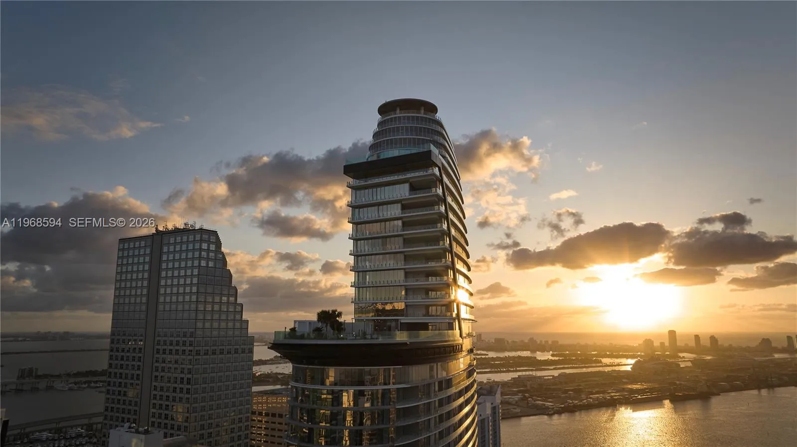 300 Biscayne Blvd Way 303, Miami, Florida 33131, Miami, Florida 33131, ,Commercial Lease,For Rent,300 Biscayne Blvd Way 303, Miami, Florida 33131,A11968594