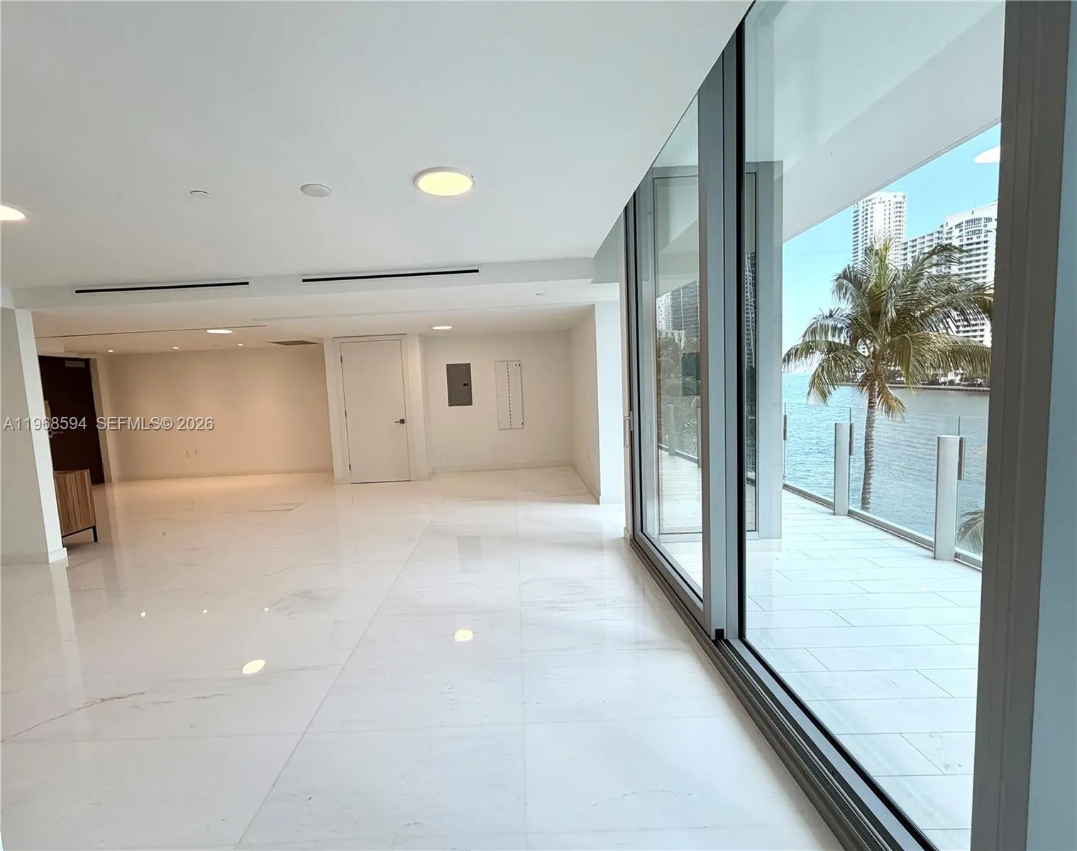 300 Biscayne Blvd Way 303, Miami, Florida 33131, Miami, Florida 33131, ,Commercial Lease,For Rent,300 Biscayne Blvd Way 303, Miami, Florida 33131,A11968594