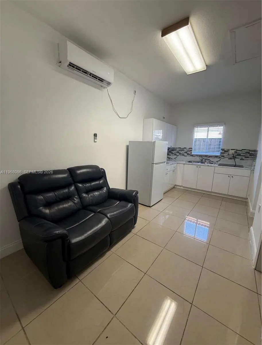 23160 Sw 113th Psge 2, Miami, Florida 33170, Miami, Florida 33170, 1 Bedroom Bedrooms, ,1 BathroomBathrooms,Residential Lease,For Rent,23160 Sw 113th Psge 2, Miami, Florida 33170,A11968986