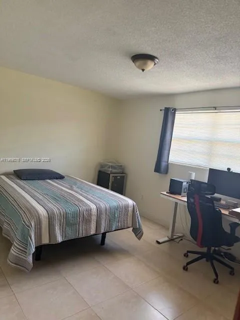424 Nw 57 Ct, Miami, Florida 33126, Miami, Florida 33126, 3 Bedrooms Bedrooms, ,2 BathroomsBathrooms,Residential Lease,For Rent,424 Nw 57 Ct, Miami, Florida 33126,A11969076