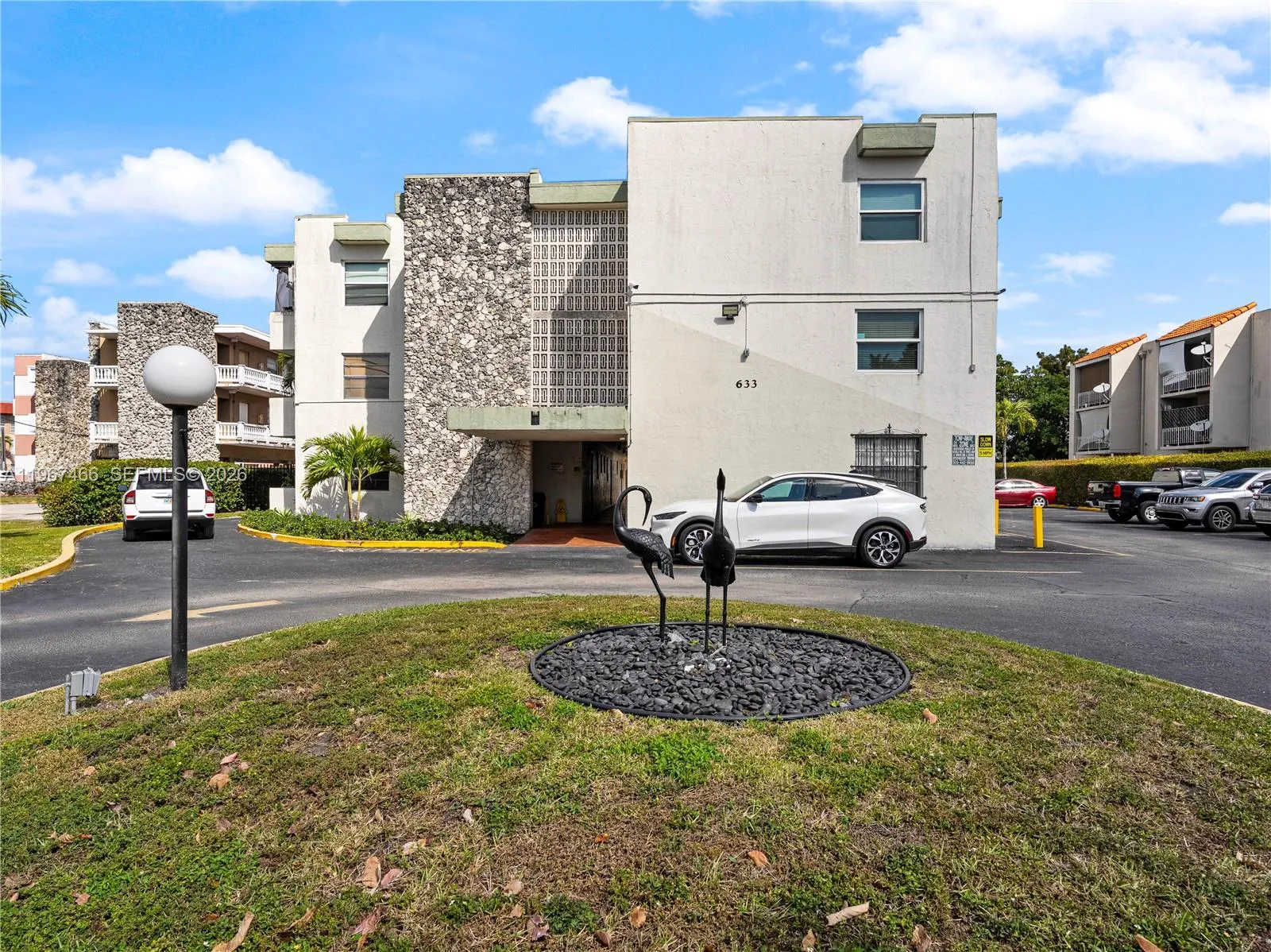 633 S Royal Poinciana Blvd A106, Miami Springs, Fl, Miami Springs, Florida 33166, 1 Bedroom Bedrooms, ,1 BathroomBathrooms,Residential Lease,For Rent,633 S Royal Poinciana Blvd A106, Miami Springs, Fl,A11967466