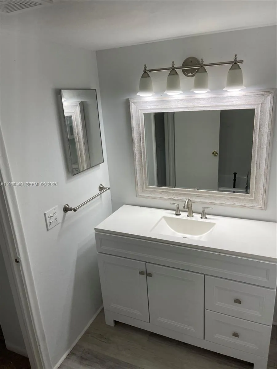 2251 Nw 48th Ter 215, Lauderhill, Florida 33313, Lauderhill, Florida 33313, 1 Bedroom Bedrooms, ,1 BathroomBathrooms,Residential,For Sale,2251 Nw 48th Ter 215, Lauderhill, Florida 33313,A11968459