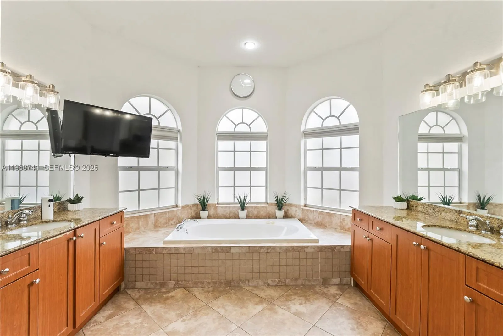 8346 Sw 51st St, Davie, Florida 33328, Davie, Florida 33328, 4 Bedrooms Bedrooms, ,3 BathroomsBathrooms,Residential,For Sale,8346 Sw 51st St, Davie, Florida 33328,A11968741