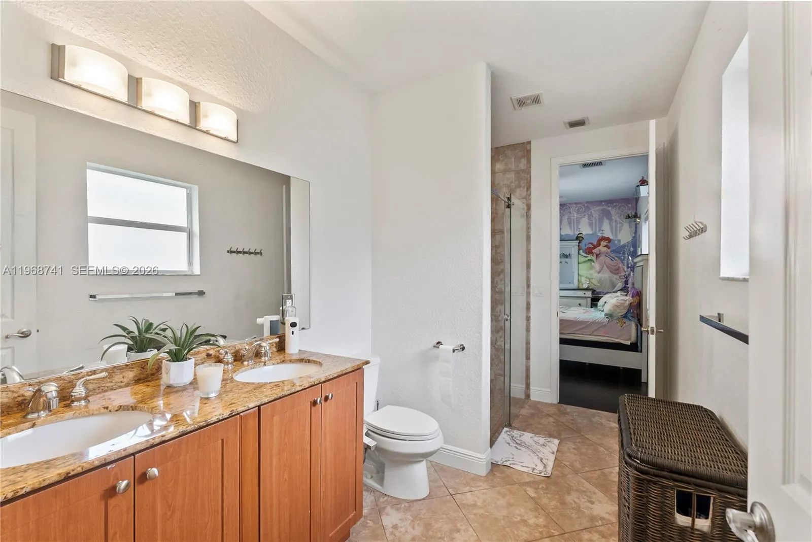 8346 Sw 51st St, Davie, Florida 33328, Davie, Florida 33328, 4 Bedrooms Bedrooms, ,3 BathroomsBathrooms,Residential,For Sale,8346 Sw 51st St, Davie, Florida 33328,A11968741