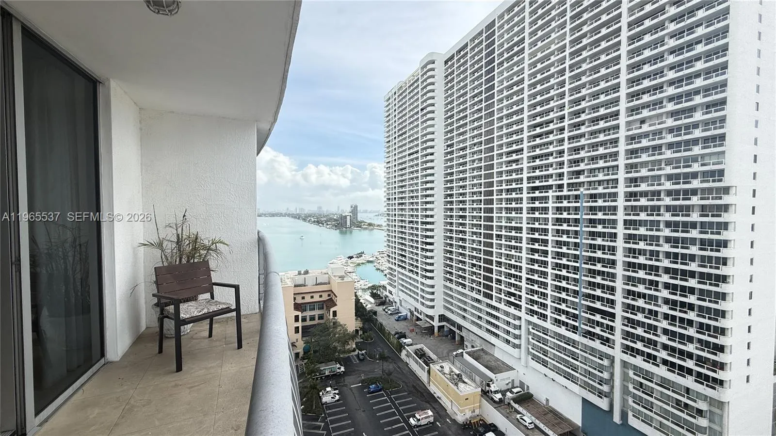 1750 N Bayshore Dr 1908, Miami, Florida 33132, Miami, Florida 33132, ,1 BathroomBathrooms,Residential Lease,For Rent,1750 N Bayshore Dr 1908, Miami, Florida 33132,A11965537