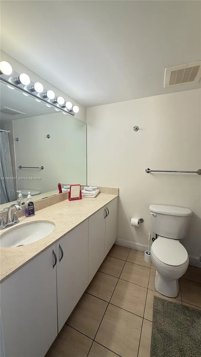 1750 N Bayshore Dr 1908, Miami, Florida 33132, Miami, Florida 33132, ,1 BathroomBathrooms,Residential Lease,For Rent,1750 N Bayshore Dr 1908, Miami, Florida 33132,A11965537