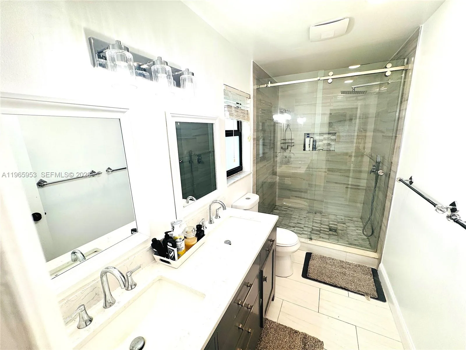 4905 Bayberry Ln, Tamarac, Florida 33319, Tamarac, Florida 33319, 3 Bedrooms Bedrooms, ,2 BathroomsBathrooms,Residential,For Sale,4905 Bayberry Ln, Tamarac, Florida 33319,A11965953