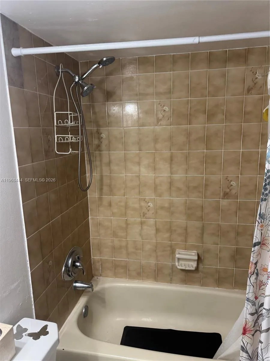 11750 Sw 18th St 313-1, Miami, Florida 33175, Miami, Florida 33175, 1 Bedroom Bedrooms, ,1 BathroomBathrooms,Residential,For Sale,11750 Sw 18th St 313-1, Miami, Florida 33175,A11968444