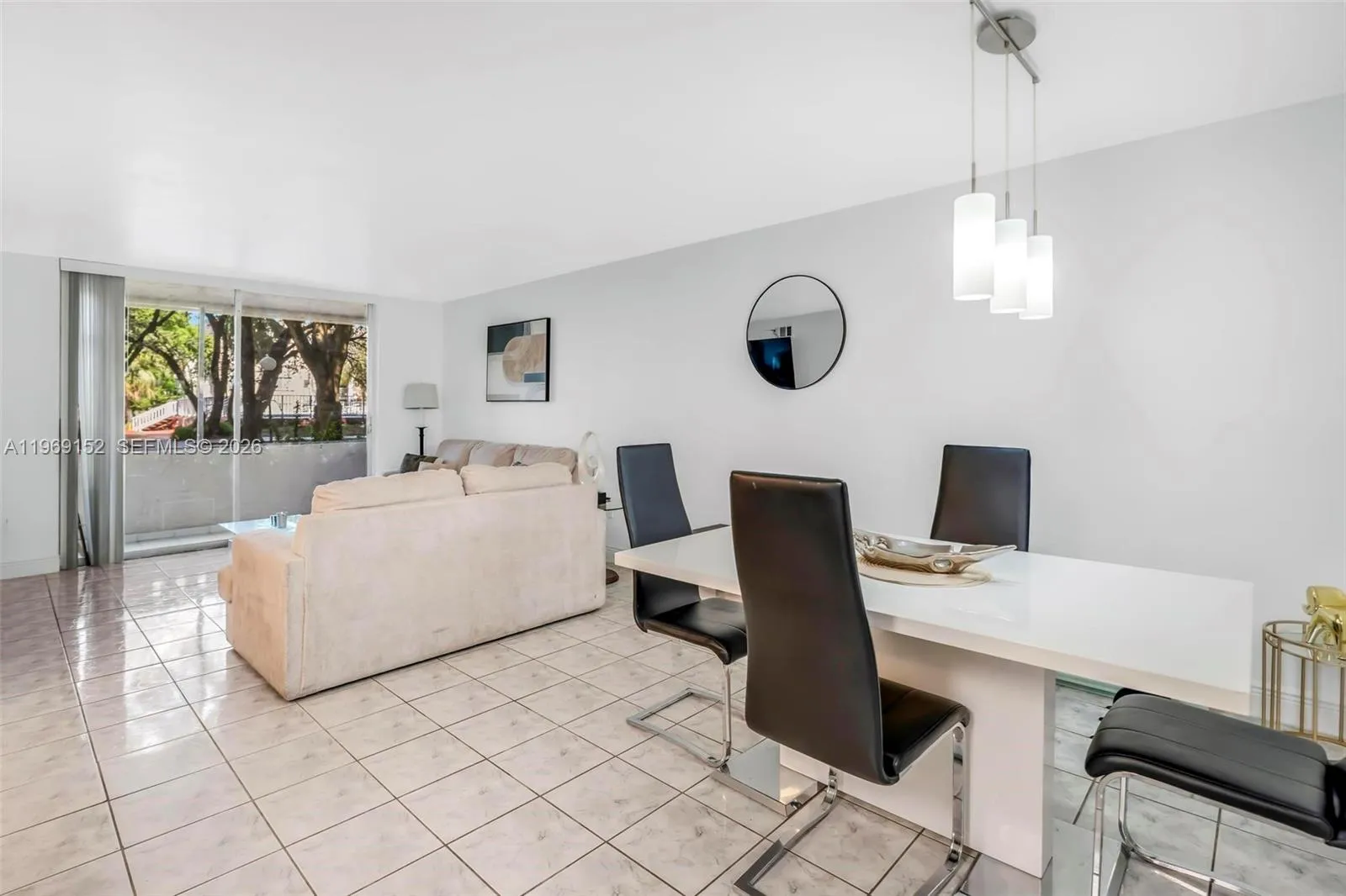 8501 Nw 8th St 110, Miami, Florida 33126, Miami, Florida 33126, 1 Bedroom Bedrooms, ,1 BathroomBathrooms,Residential,For Sale,8501 Nw 8th St 110, Miami, Florida 33126,A11969152