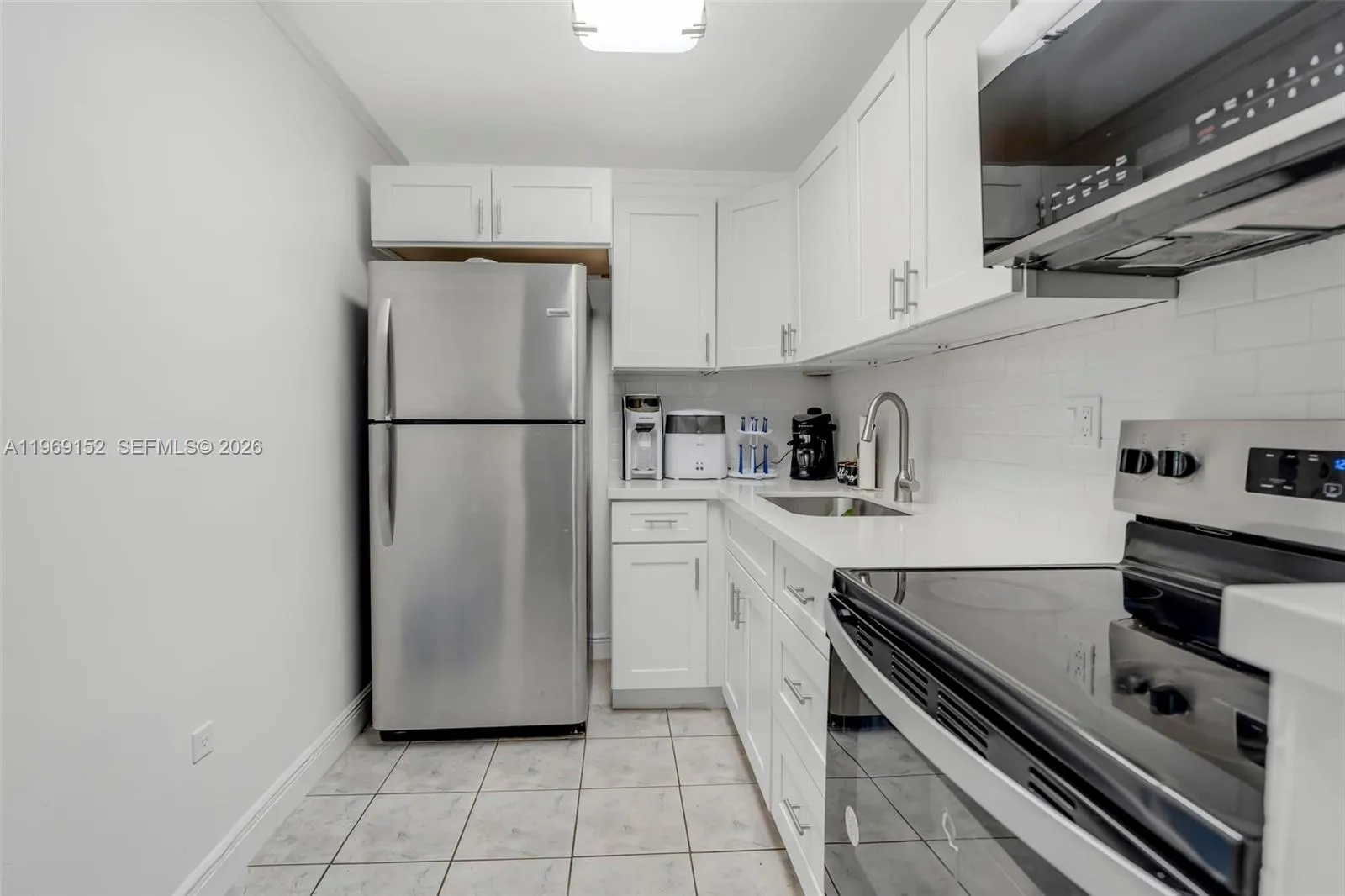 8501 Nw 8th St 110, Miami, Florida 33126, Miami, Florida 33126, 1 Bedroom Bedrooms, ,1 BathroomBathrooms,Residential,For Sale,8501 Nw 8th St 110, Miami, Florida 33126,A11969152