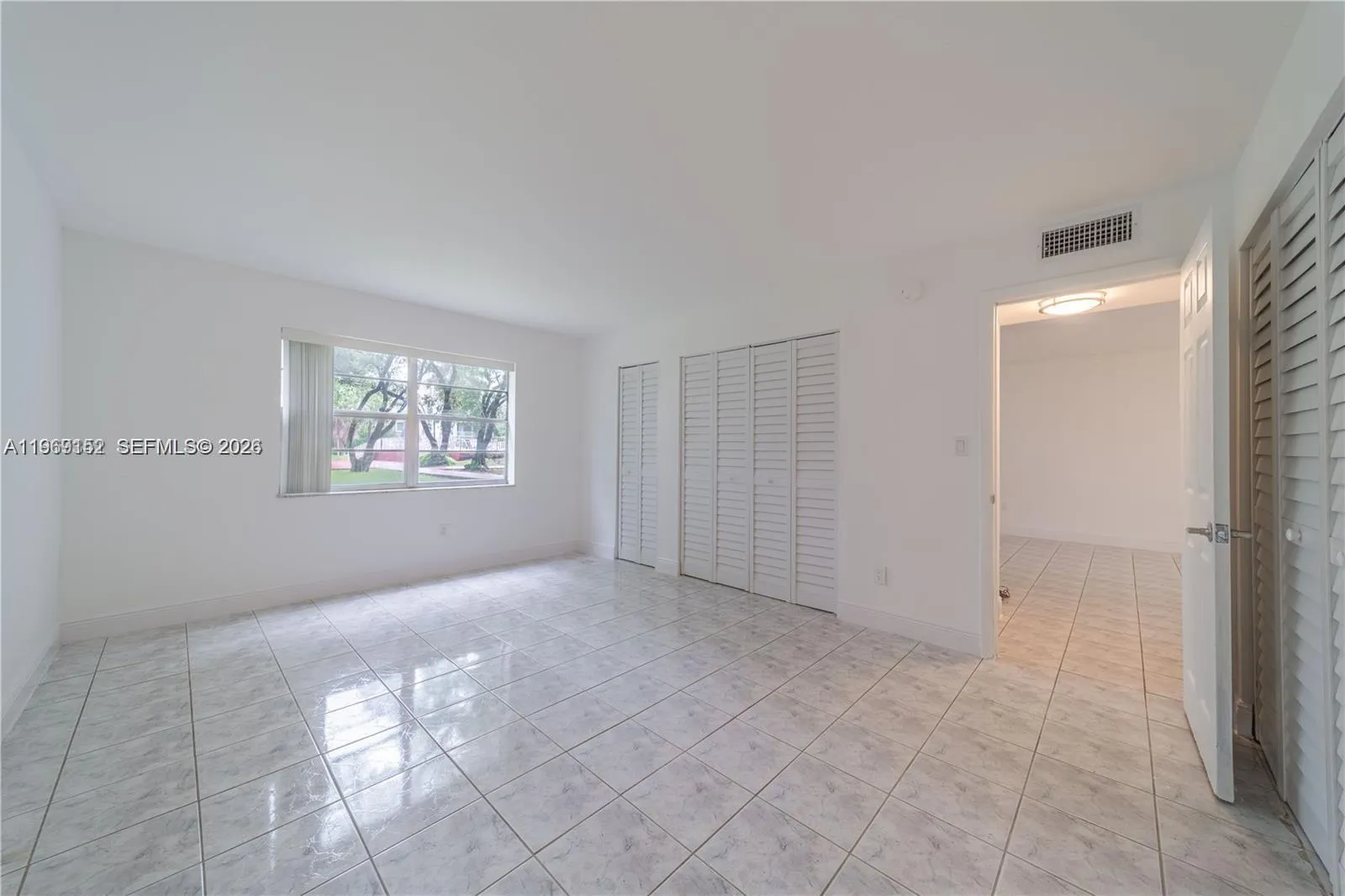 8501 Nw 8th St 110, Miami, Florida 33126, Miami, Florida 33126, 1 Bedroom Bedrooms, ,1 BathroomBathrooms,Residential,For Sale,8501 Nw 8th St 110, Miami, Florida 33126,A11969152