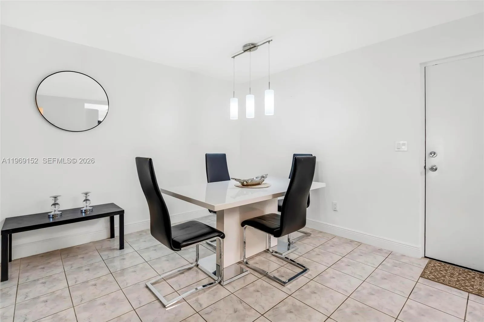 8501 Nw 8th St 110, Miami, Florida 33126, Miami, Florida 33126, 1 Bedroom Bedrooms, ,1 BathroomBathrooms,Residential,For Sale,8501 Nw 8th St 110, Miami, Florida 33126,A11969152