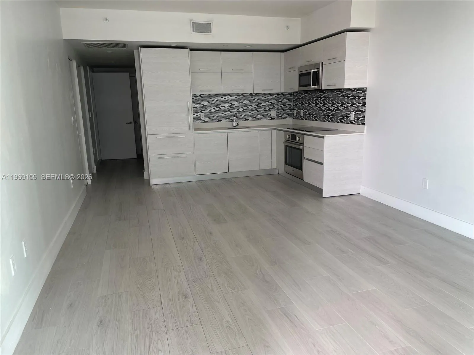 1300 S Miami Ave 2708, Miami, Florida 33130, Miami, Florida 33130, 1 Bedroom Bedrooms, ,1 BathroomBathrooms,Residential Lease,For Rent,1300 S Miami Ave 2708, Miami, Florida 33130,A11969159
