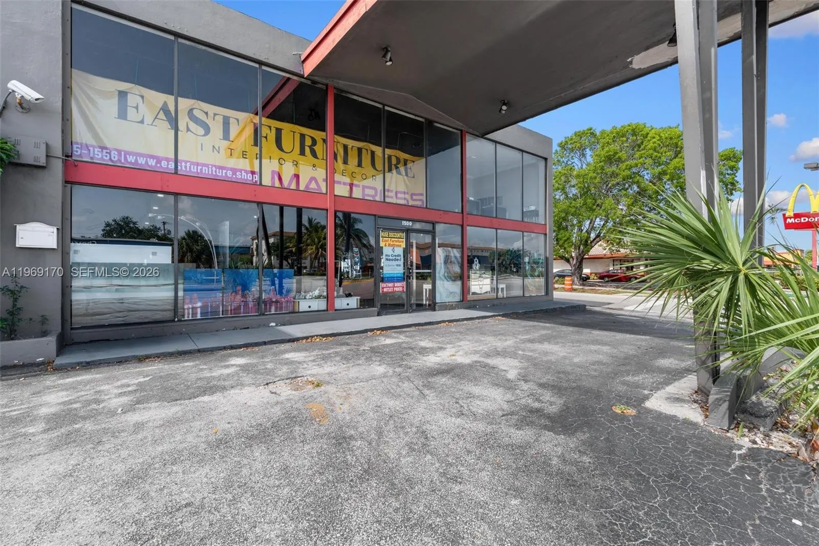 1500 E Commercial Blvd, Oakland Park, Florida 3333, Oakland Park, Florida 33334, ,Commercial Sale,For Sale,1500 E Commercial Blvd, Oakland Park, Florida 3333,A11969170
