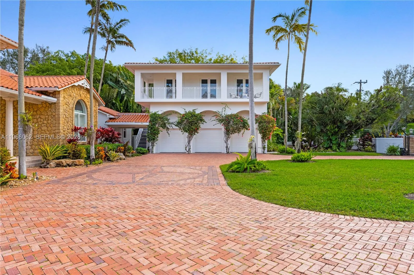 6235 Rolling Road Dr, Pinecrest, Florida 33156, Pinecrest, Florida 33156, 7 Bedrooms Bedrooms, ,6 BathroomsBathrooms,Residential,For Sale,6235 Rolling Road Dr, Pinecrest, Florida 33156,A11966062