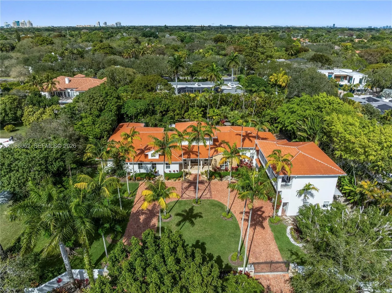 6235 Rolling Road Dr, Pinecrest, Florida 33156, Pinecrest, Florida 33156, 7 Bedrooms Bedrooms, ,6 BathroomsBathrooms,Residential,For Sale,6235 Rolling Road Dr, Pinecrest, Florida 33156,A11966062