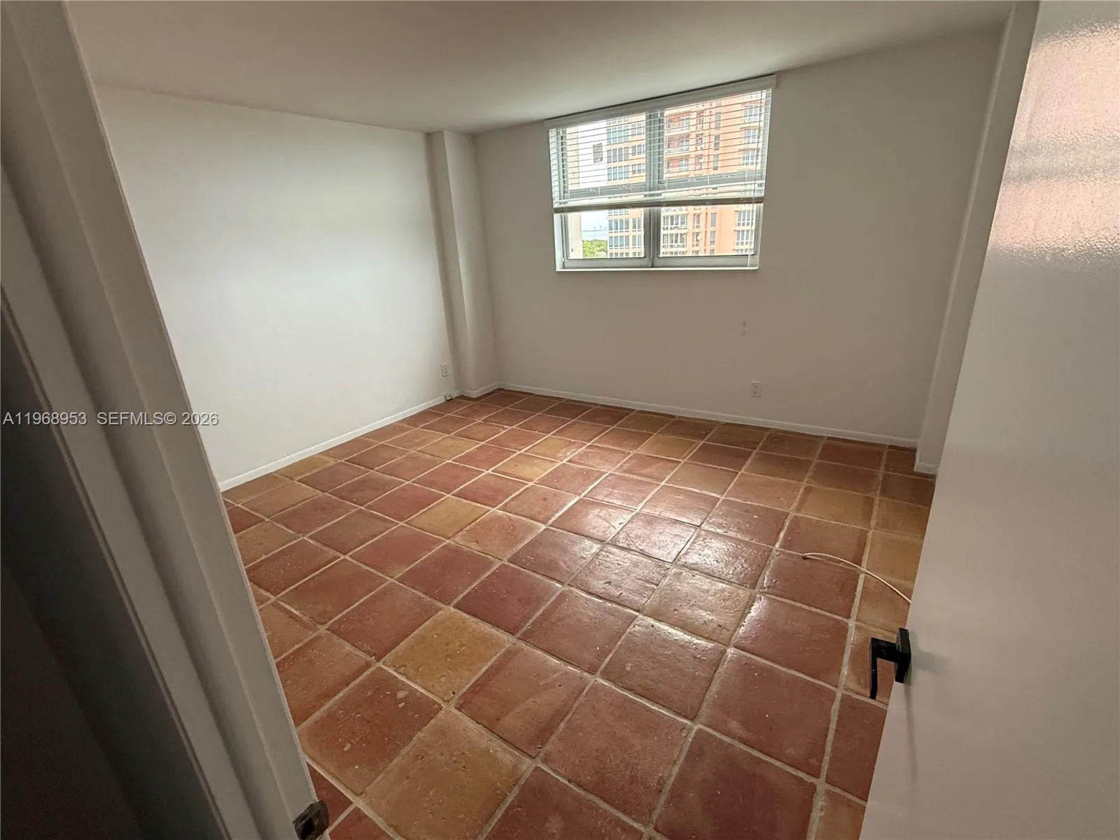 90 Edgewater Dr 1016, Coral Gables, Florida 33133, Coral Gables, Florida 33133, 1 Bedroom Bedrooms, ,1 BathroomBathrooms,Residential Lease,For Rent,90 Edgewater Dr 1016, Coral Gables, Florida 33133,A11968953