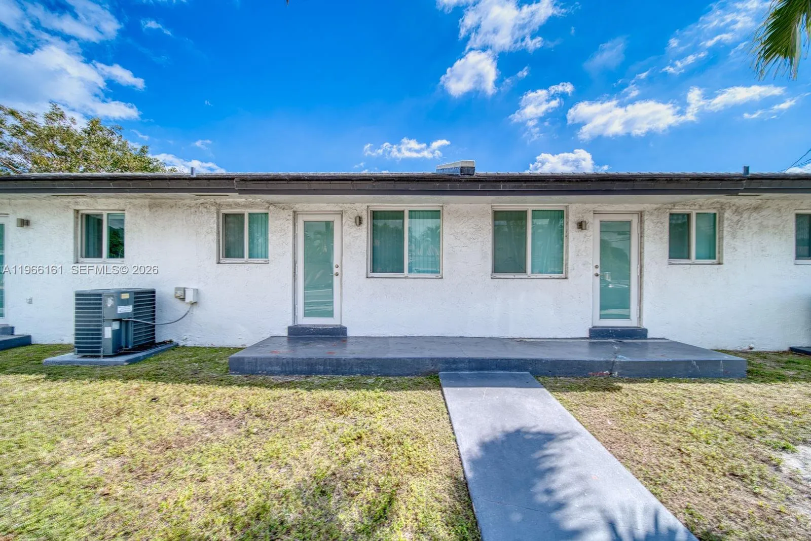 2841 Sw 24th Ter, Miami, Florida 33145, Miami, Florida 33145, ,Residential Income,For Sale,2841 Sw 24th Ter, Miami, Florida 33145,A11966161