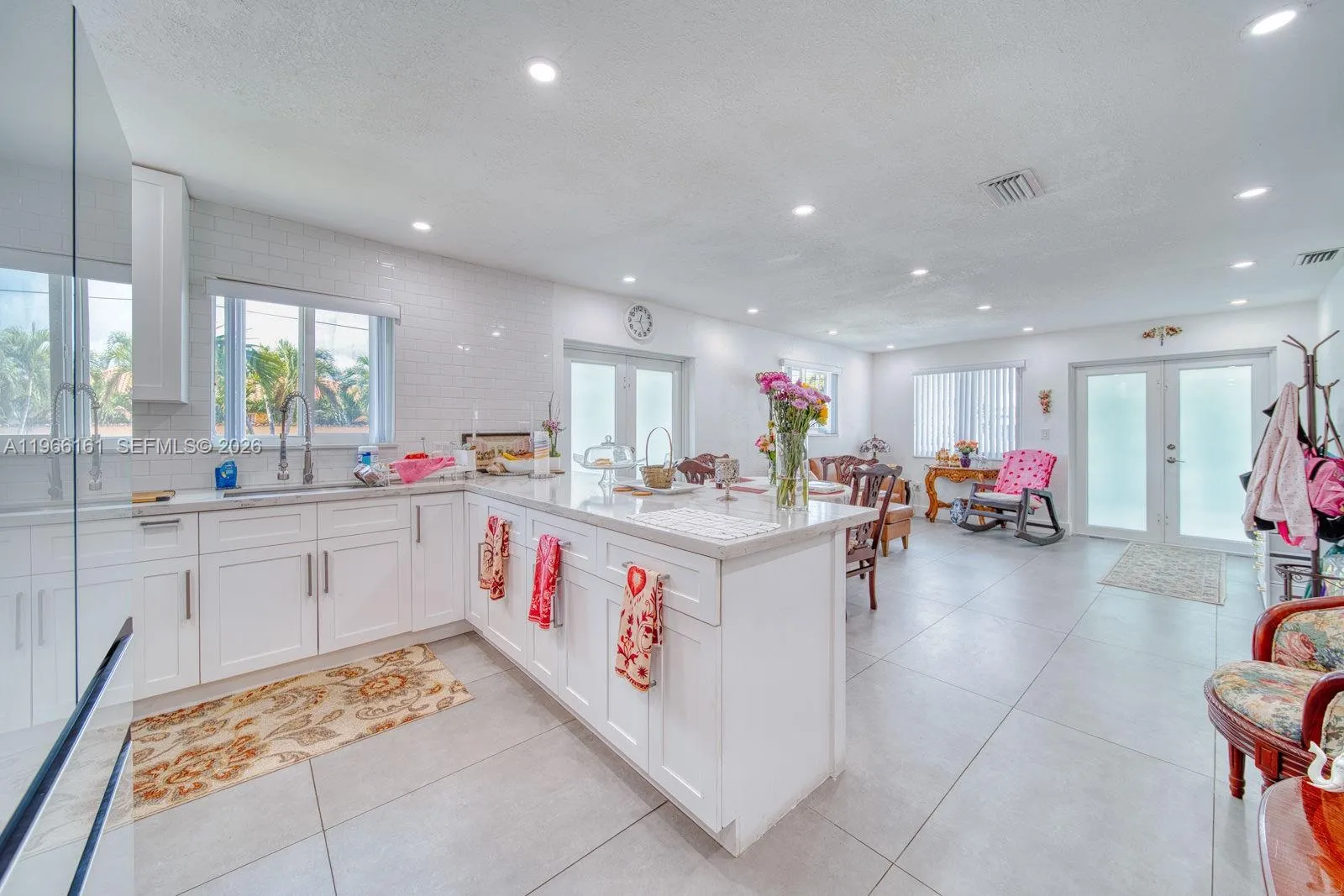 2841 Sw 24th Ter, Miami, Florida 33145, Miami, Florida 33145, ,Residential Income,For Sale,2841 Sw 24th Ter, Miami, Florida 33145,A11966161