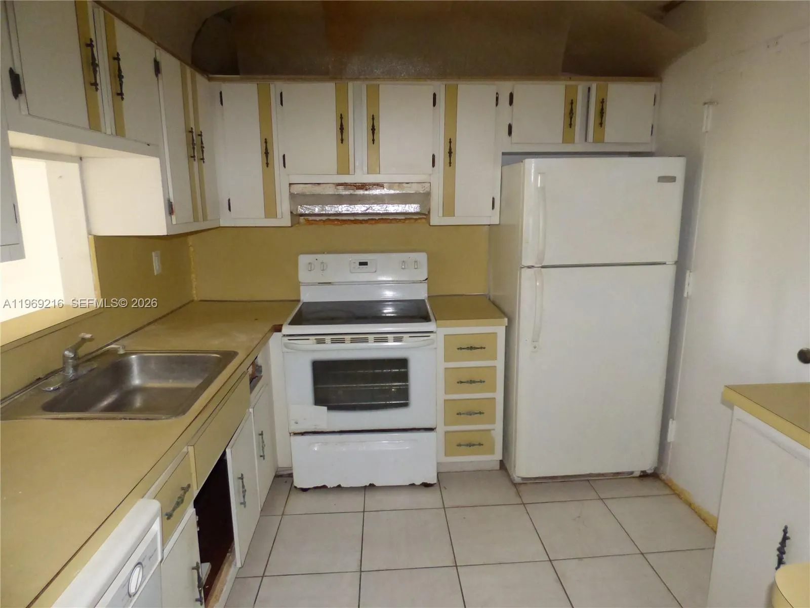 12035 Ne 2nd Ave A423, North Miami, Florida 33161, North Miami, Florida 33161, 2 Bedrooms Bedrooms, ,1 BathroomBathrooms,Residential,For Sale,12035 Ne 2nd Ave A423, North Miami, Florida 33161,A11969216