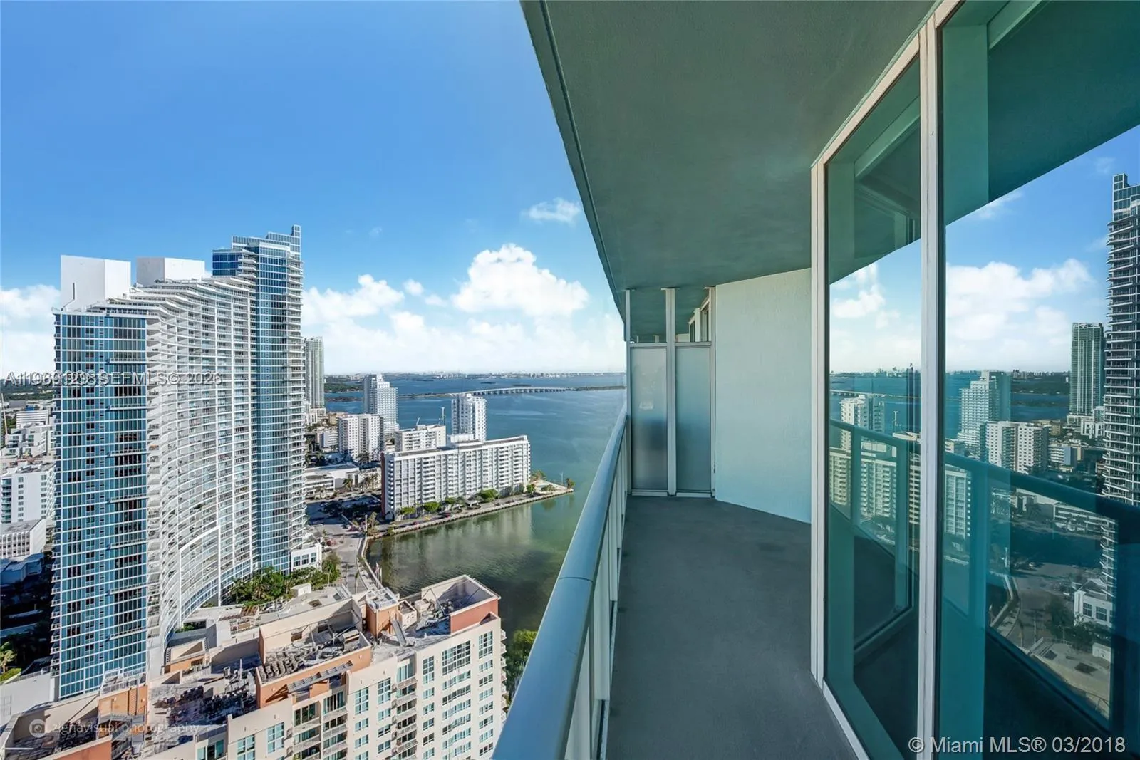1900 N Bayshore Dr 3218, Miami, Florida 33132, Miami, Florida 33132, 2 Bedrooms Bedrooms, ,2 BathroomsBathrooms,Residential Lease,For Rent,1900 N Bayshore Dr 3218, Miami, Florida 33132,A11969129