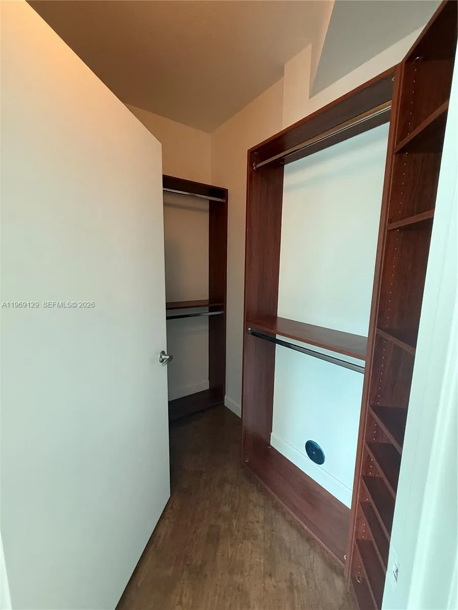 1900 N Bayshore Dr 3218, Miami, Florida 33132, Miami, Florida 33132, 2 Bedrooms Bedrooms, ,2 BathroomsBathrooms,Residential Lease,For Rent,1900 N Bayshore Dr 3218, Miami, Florida 33132,A11969129