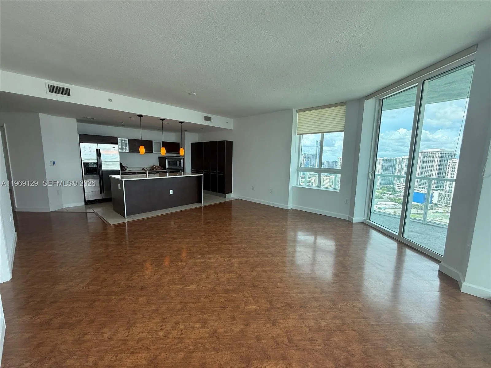 1900 N Bayshore Dr 3218, Miami, Florida 33132, Miami, Florida 33132, 2 Bedrooms Bedrooms, ,2 BathroomsBathrooms,Residential Lease,For Rent,1900 N Bayshore Dr 3218, Miami, Florida 33132,A11969129