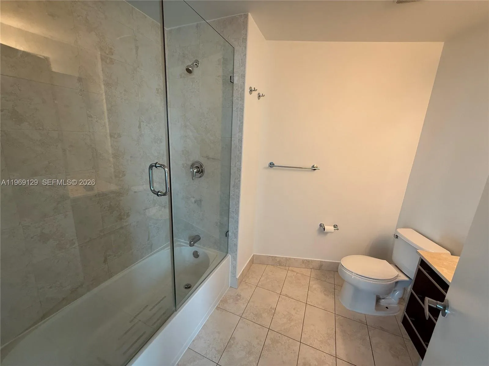 1900 N Bayshore Dr 3218, Miami, Florida 33132, Miami, Florida 33132, 2 Bedrooms Bedrooms, ,2 BathroomsBathrooms,Residential Lease,For Rent,1900 N Bayshore Dr 3218, Miami, Florida 33132,A11969129