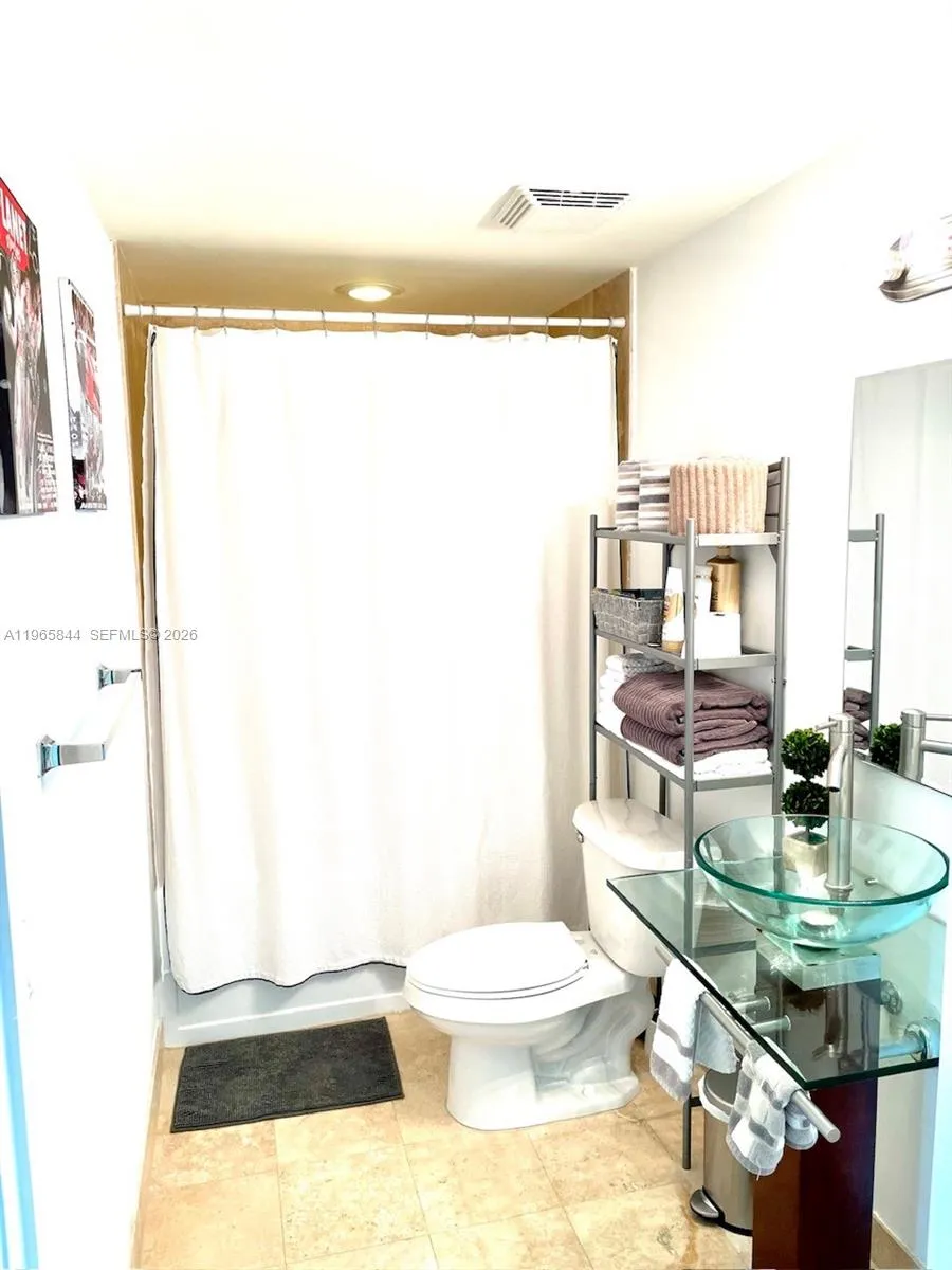 350 S Miami Ave 2114, Miami, Florida 33130, Miami, Florida 33130, 2 Bedrooms Bedrooms, ,2 BathroomsBathrooms,Residential Lease,For Rent,350 S Miami Ave 2114, Miami, Florida 33130,A11965844