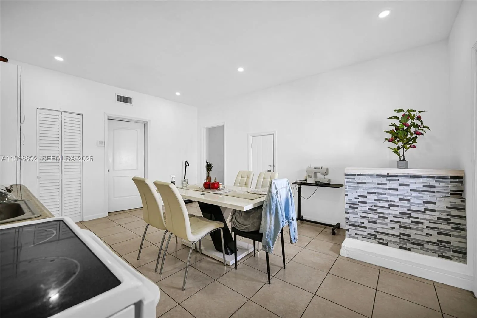 630 Tamiami Canal Rd, Miami, Florida 33144, Miami, Florida 33144, 5 Bedrooms Bedrooms, 8 Rooms Rooms,3 BathroomsBathrooms,Residential,For Sale,630 Tamiami Canal Rd, Miami, Florida 33144,A11968892