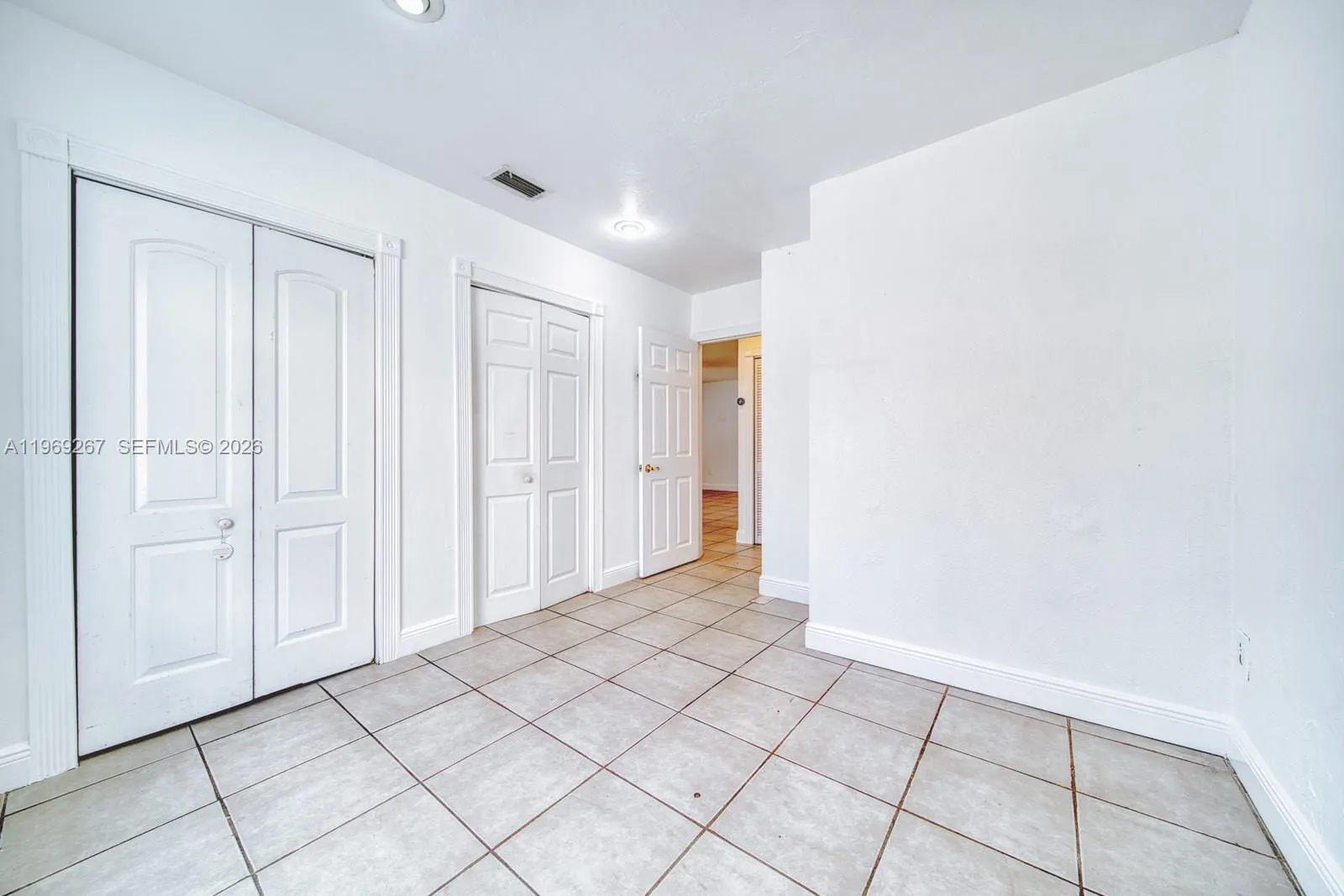 2171 Sw 21st St, Miami, Florida 33145, Miami, Florida 33145, 5 Bedrooms Bedrooms, ,4 BathroomsBathrooms,Residential,For Sale,2171 Sw 21st St, Miami, Florida 33145,A11969267