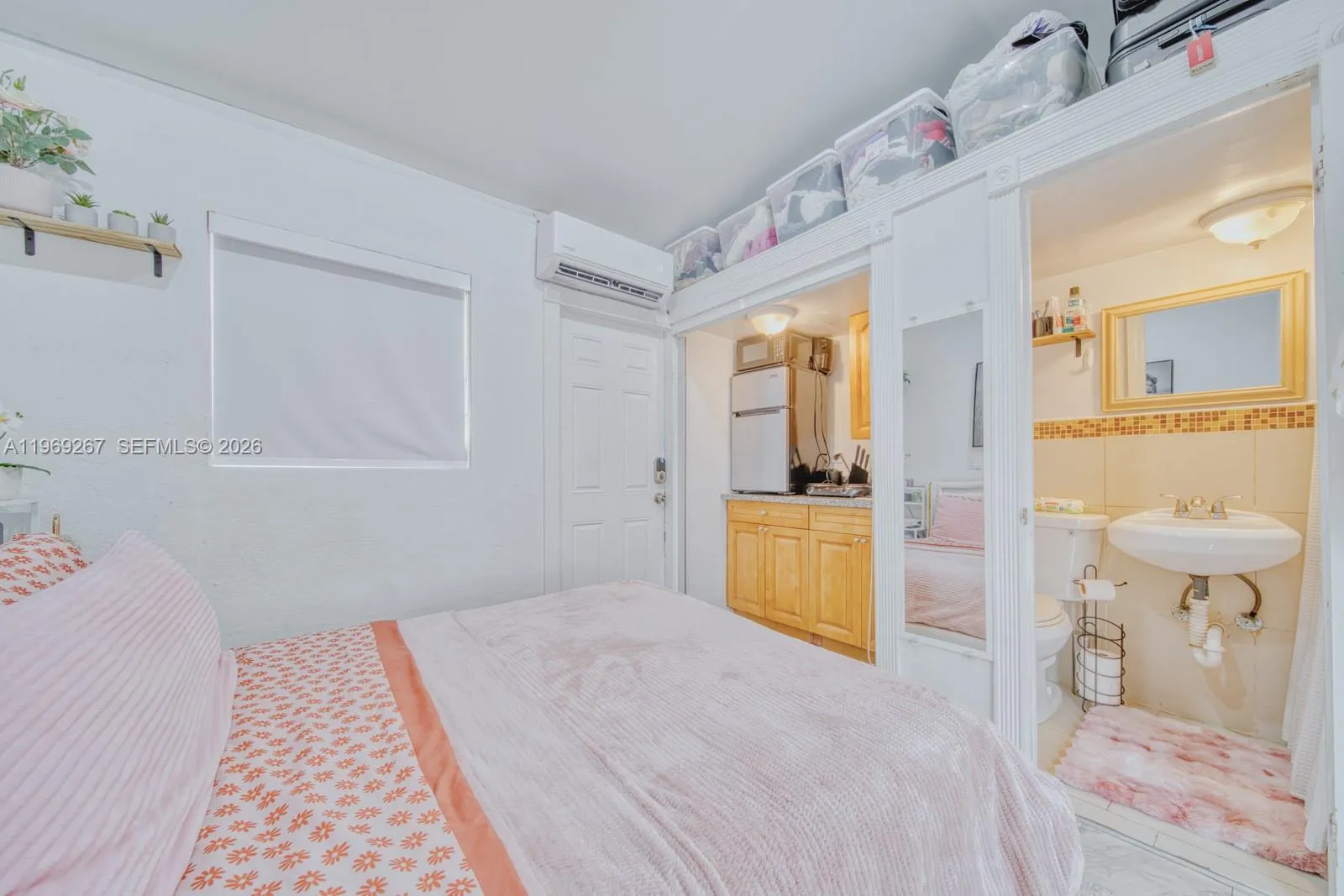 2171 Sw 21st St, Miami, Florida 33145, Miami, Florida 33145, 5 Bedrooms Bedrooms, ,4 BathroomsBathrooms,Residential,For Sale,2171 Sw 21st St, Miami, Florida 33145,A11969267