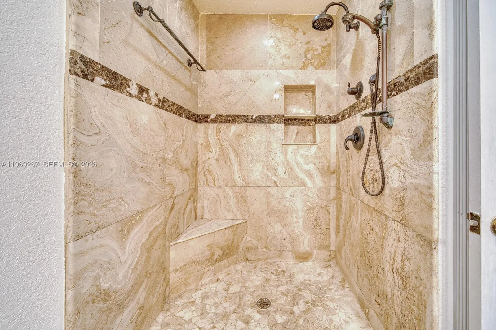 2171 Sw 21st St, Miami, Florida 33145, Miami, Florida 33145, 5 Bedrooms Bedrooms, ,4 BathroomsBathrooms,Residential,For Sale,2171 Sw 21st St, Miami, Florida 33145,A11969267