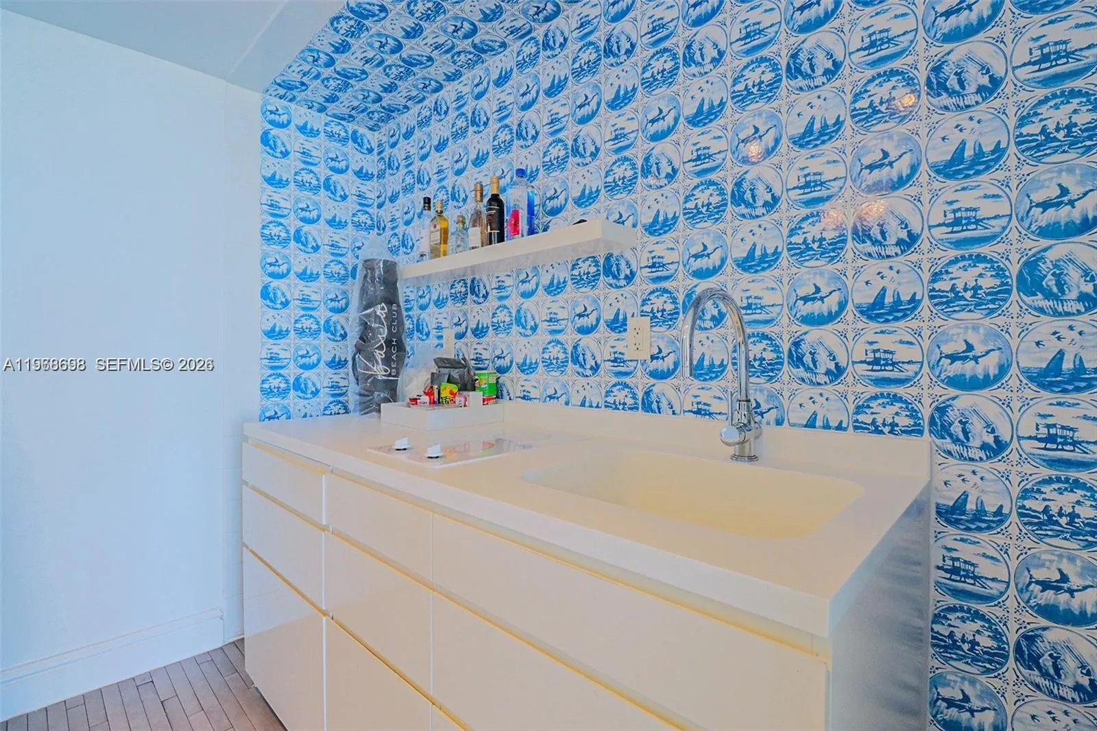 1100 West Ave 1617, Miami Beach, Florida 33139, Miami Beach, Florida 33139, 1 Bedroom Bedrooms, ,1 BathroomBathrooms,Residential,For Sale,1100 West Ave 1617, Miami Beach, Florida 33139,A11968698