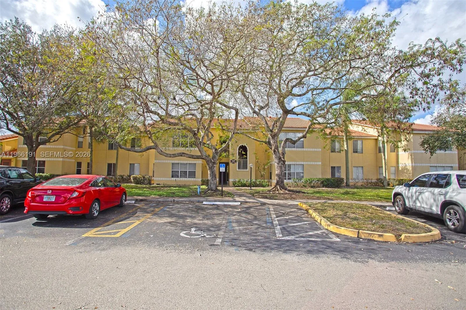 12650 Vista Isles Dr 926, Sunrise, Florida 33325, Sunrise, Florida 33325, 2 Bedrooms Bedrooms, ,1 BathroomBathrooms,Residential Lease,For Rent,12650 Vista Isles Dr 926, Sunrise, Florida 33325,A11966191 12650 Vista Isles Dr 926, Sunrise, Florida 33325, Sunrise, Florida 33325, 2 Bedrooms Bedrooms, ,1 BathroomBathrooms,Residential Lease,For Rent,12650 Vista Isles Dr 926, Sunrise, Florida 33325,A11966191