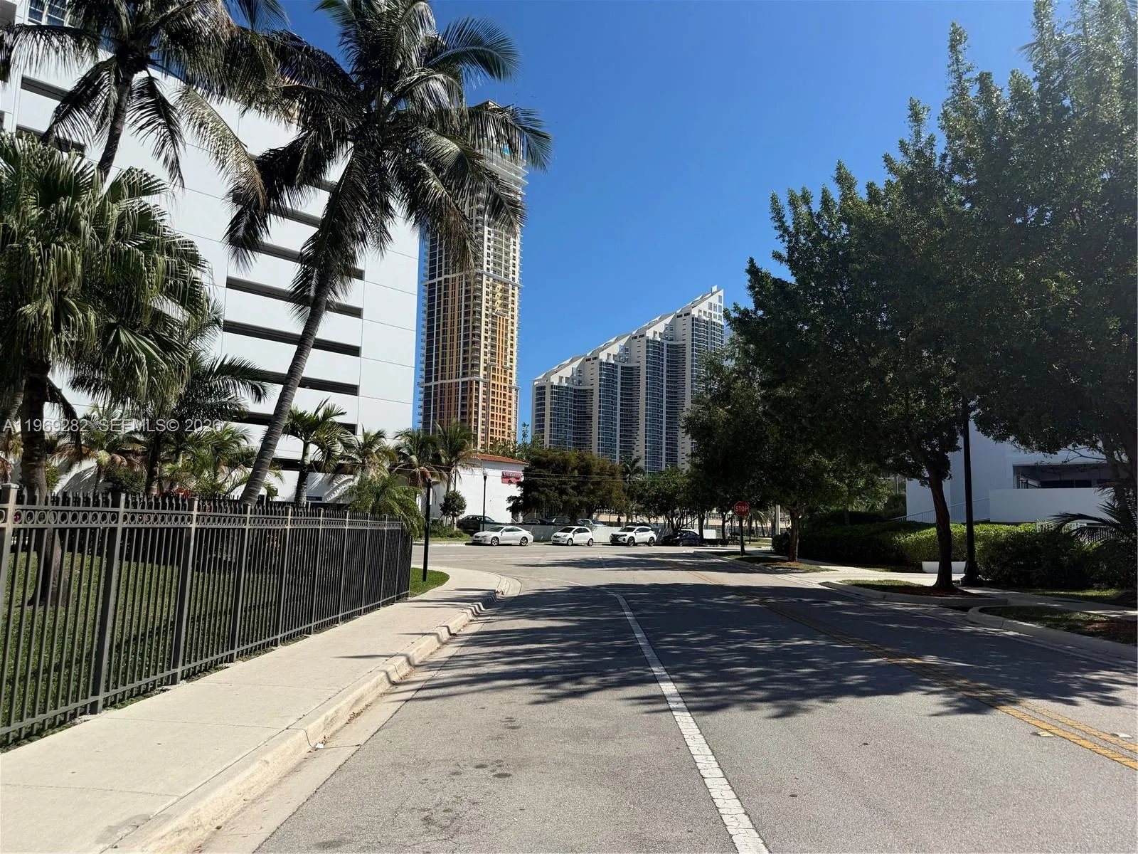 201 180th Dr 112, Sunny Isles Beach, Florida 33160, Sunny Isles Beach, Florida 33160, 1 Bedroom Bedrooms, ,1 BathroomBathrooms,Residential Lease,For Rent,201 180th Dr 112, Sunny Isles Beach, Florida 33160,A11969282