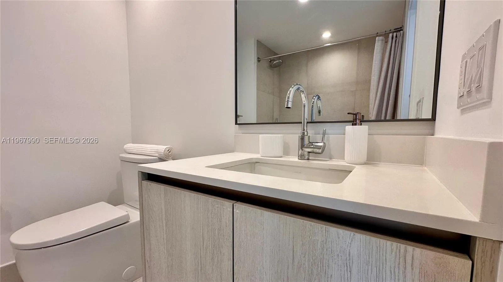 Miami Beach, Florida 33154, Miami Beach, Florida 33154, 3 Bedrooms Bedrooms, ,2 BathroomsBathrooms,Residential Lease,For Rent, Miami Beach, Florida 33154,A11967990