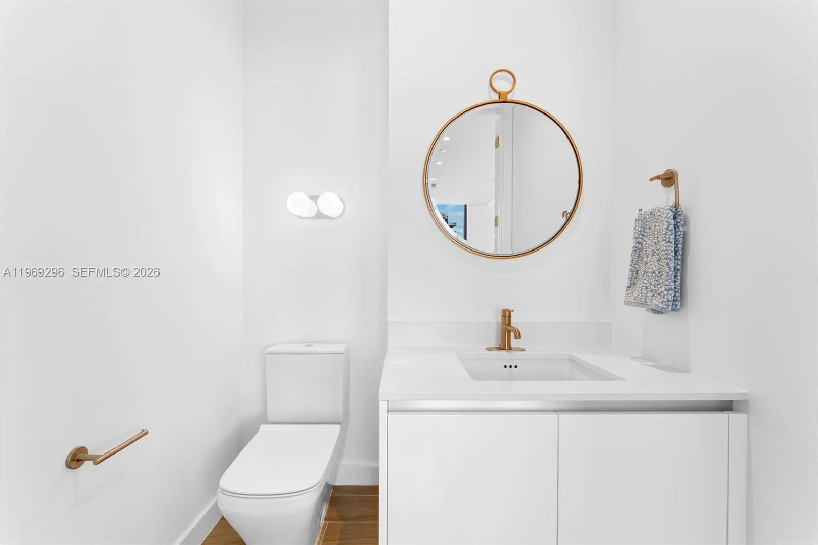 2655 S Bayshore Dr Lph 2012, Miami, Florida 33133, Miami, Florida 33133, 3 Bedrooms Bedrooms, 5 Rooms Rooms,3 BathroomsBathrooms,Residential,For Sale,2655 S Bayshore Dr Lph 2012, Miami, Florida 33133,A11969296