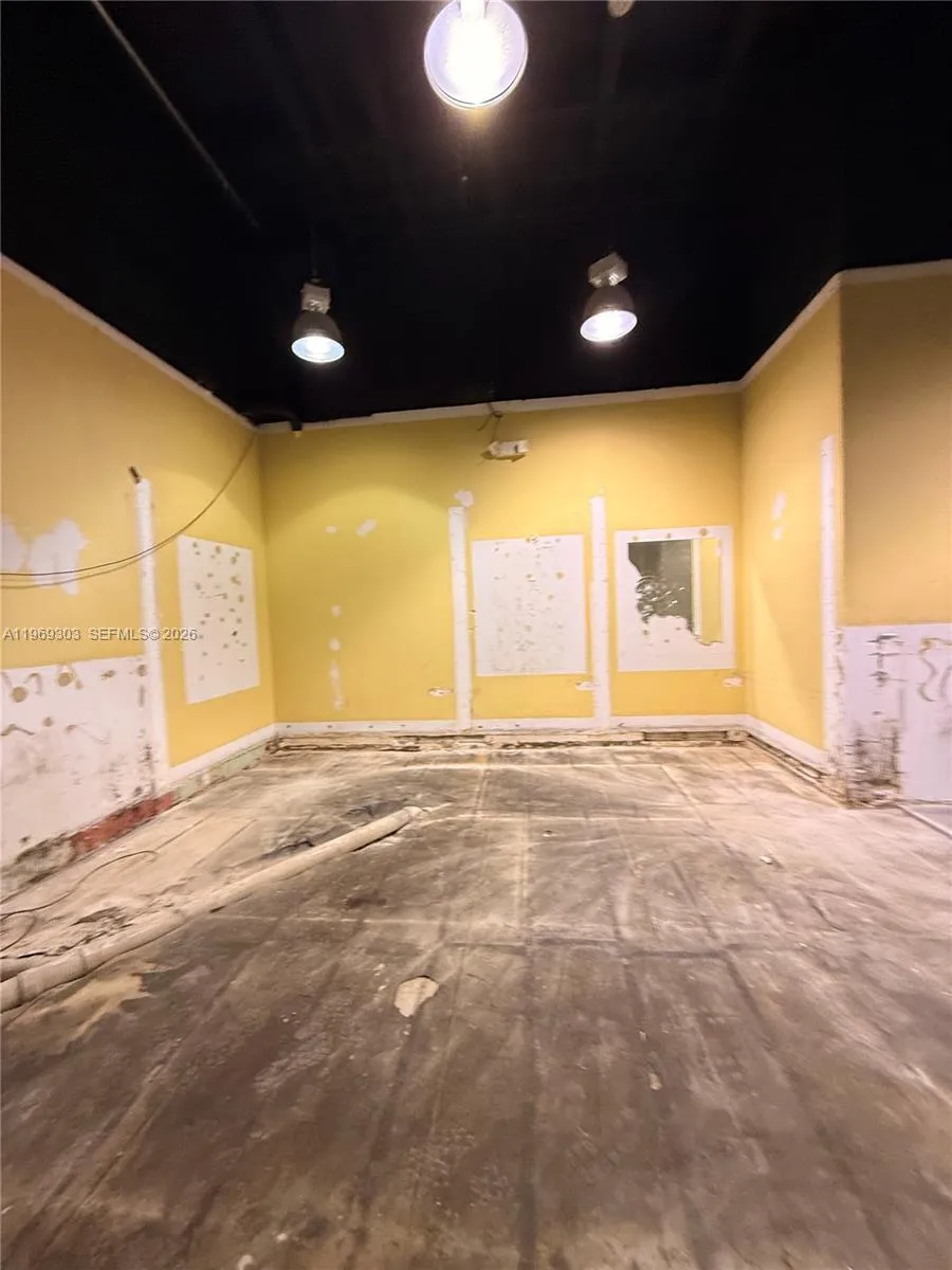 28 W Flagler St, Miami, Florida 33130, Miami, Florida 33130, ,Commercial Lease,For Rent,28 W Flagler St, Miami, Florida 33130,A11969303