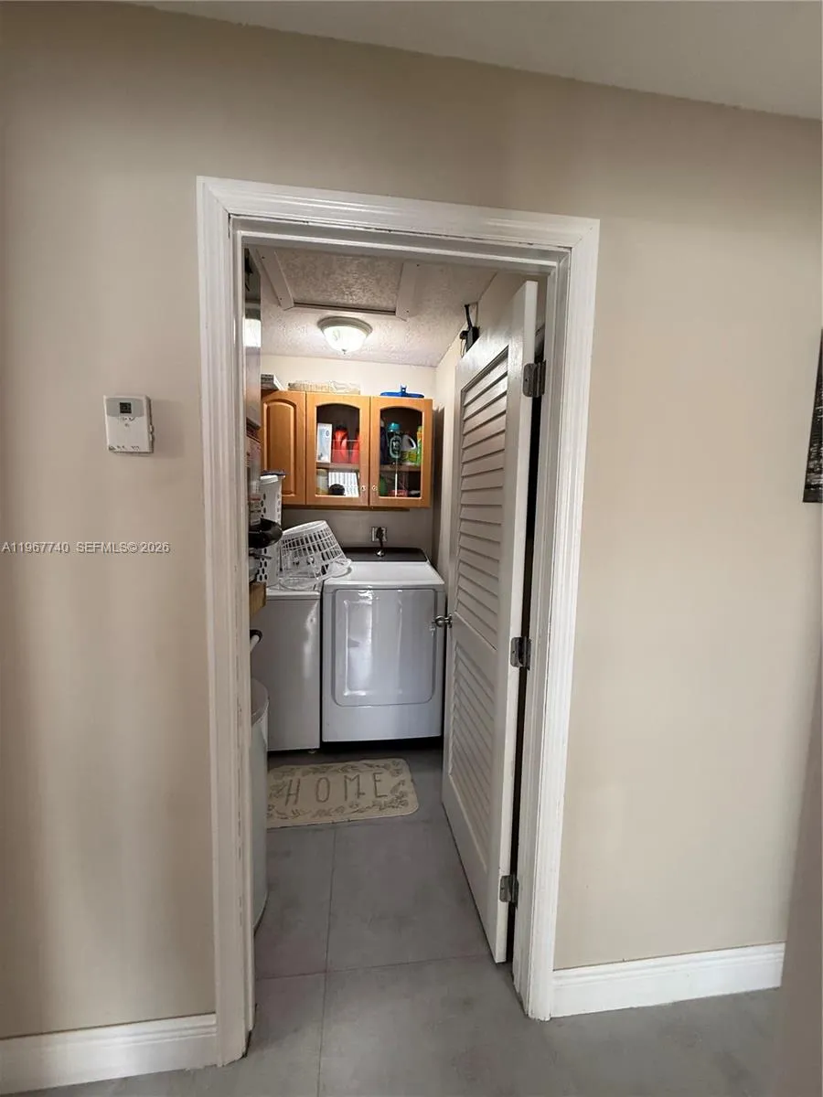 1312 Sw 135th Pl, Miami, Florida 33184, Miami, Florida 33184, 3 Bedrooms Bedrooms, ,2 BathroomsBathrooms,Residential,For Sale,1312 Sw 135th Pl, Miami, Florida 33184,A11967740