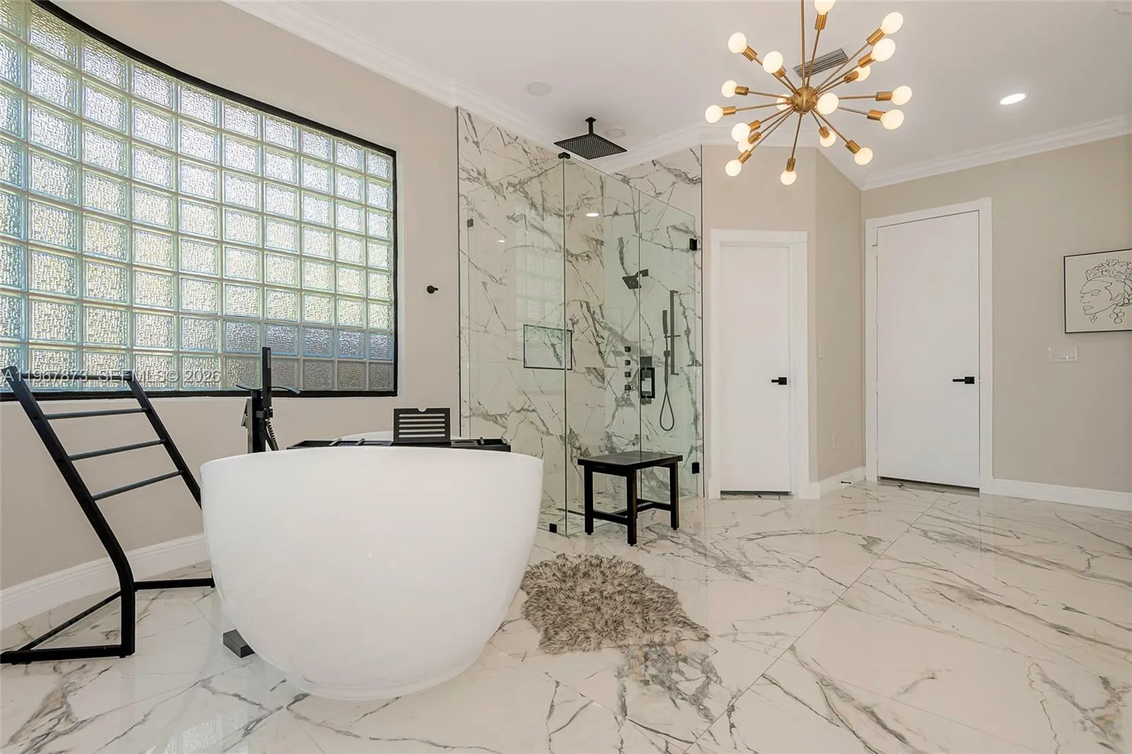 622 E Enclave Cir E, Pembroke Pines, Florida 33027, Pembroke Pines, Florida 33027, 5 Bedrooms Bedrooms, ,4 BathroomsBathrooms,Residential,For Sale,622 E Enclave Cir E, Pembroke Pines, Florida 33027,A11967873