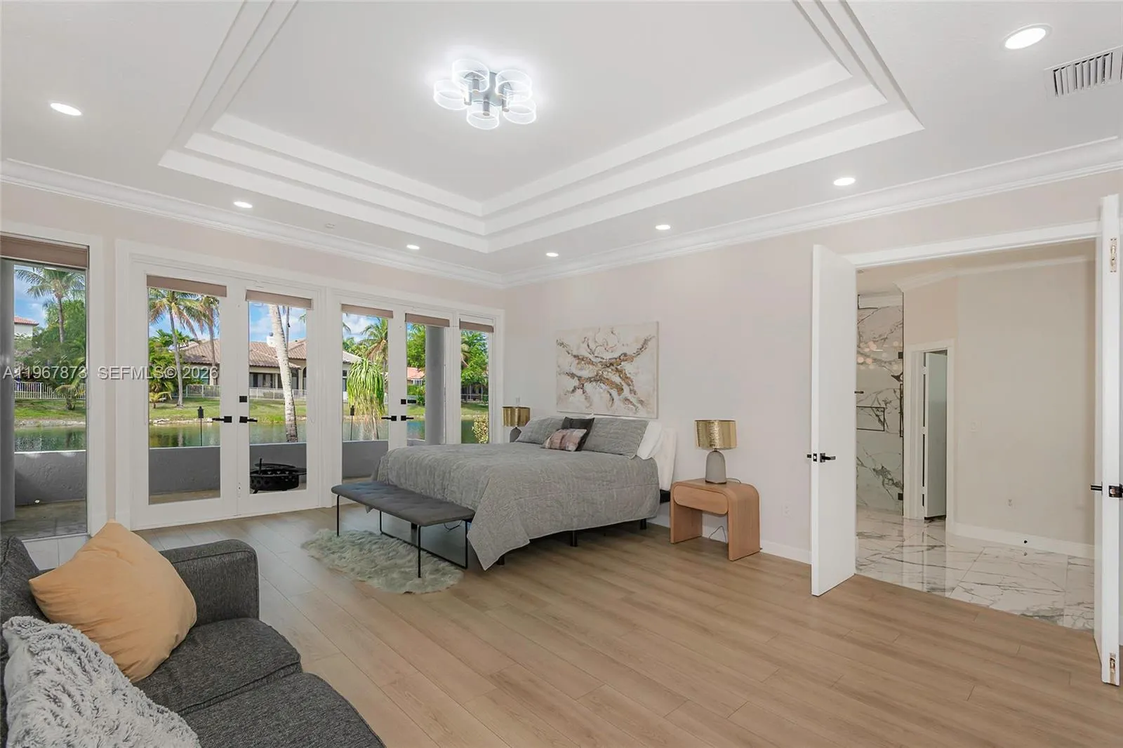 622 E Enclave Cir E, Pembroke Pines, Florida 33027, Pembroke Pines, Florida 33027, 5 Bedrooms Bedrooms, ,4 BathroomsBathrooms,Residential,For Sale,622 E Enclave Cir E, Pembroke Pines, Florida 33027,A11967873