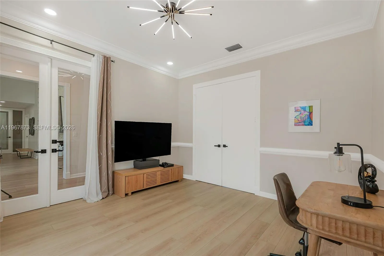 622 E Enclave Cir E, Pembroke Pines, Florida 33027, Pembroke Pines, Florida 33027, 5 Bedrooms Bedrooms, ,4 BathroomsBathrooms,Residential,For Sale,622 E Enclave Cir E, Pembroke Pines, Florida 33027,A11967873