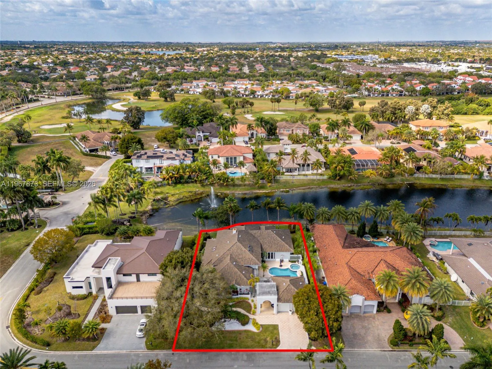 622 E Enclave Cir E, Pembroke Pines, Florida 33027, Pembroke Pines, Florida 33027, 5 Bedrooms Bedrooms, ,4 BathroomsBathrooms,Residential,For Sale,622 E Enclave Cir E, Pembroke Pines, Florida 33027,A11967873