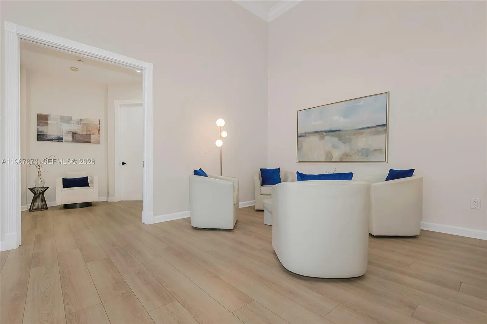 622 E Enclave Cir E, Pembroke Pines, Florida 33027, Pembroke Pines, Florida 33027, 5 Bedrooms Bedrooms, ,4 BathroomsBathrooms,Residential,For Sale,622 E Enclave Cir E, Pembroke Pines, Florida 33027,A11967873