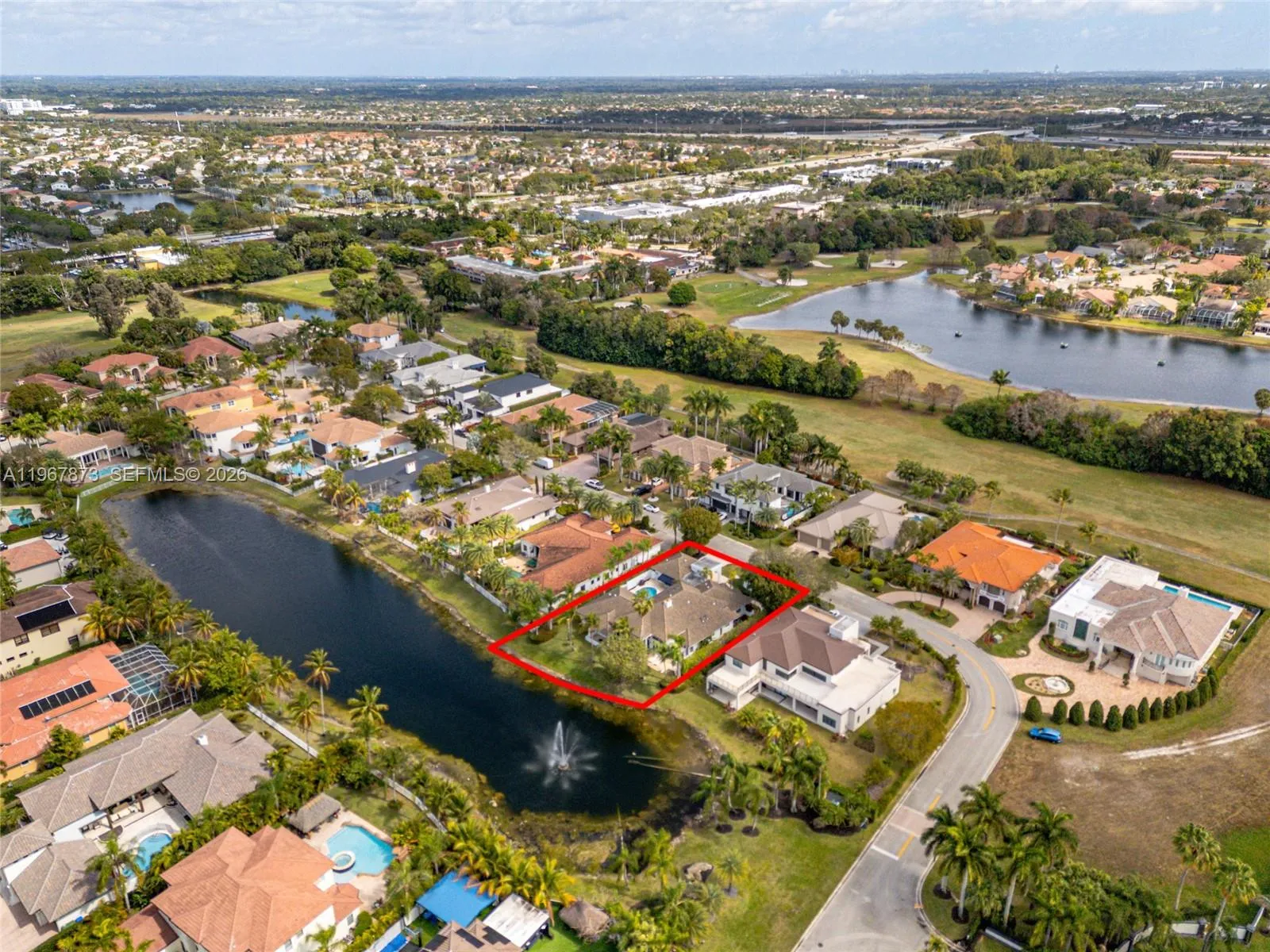 622 E Enclave Cir E, Pembroke Pines, Florida 33027, Pembroke Pines, Florida 33027, 5 Bedrooms Bedrooms, ,4 BathroomsBathrooms,Residential,For Sale,622 E Enclave Cir E, Pembroke Pines, Florida 33027,A11967873