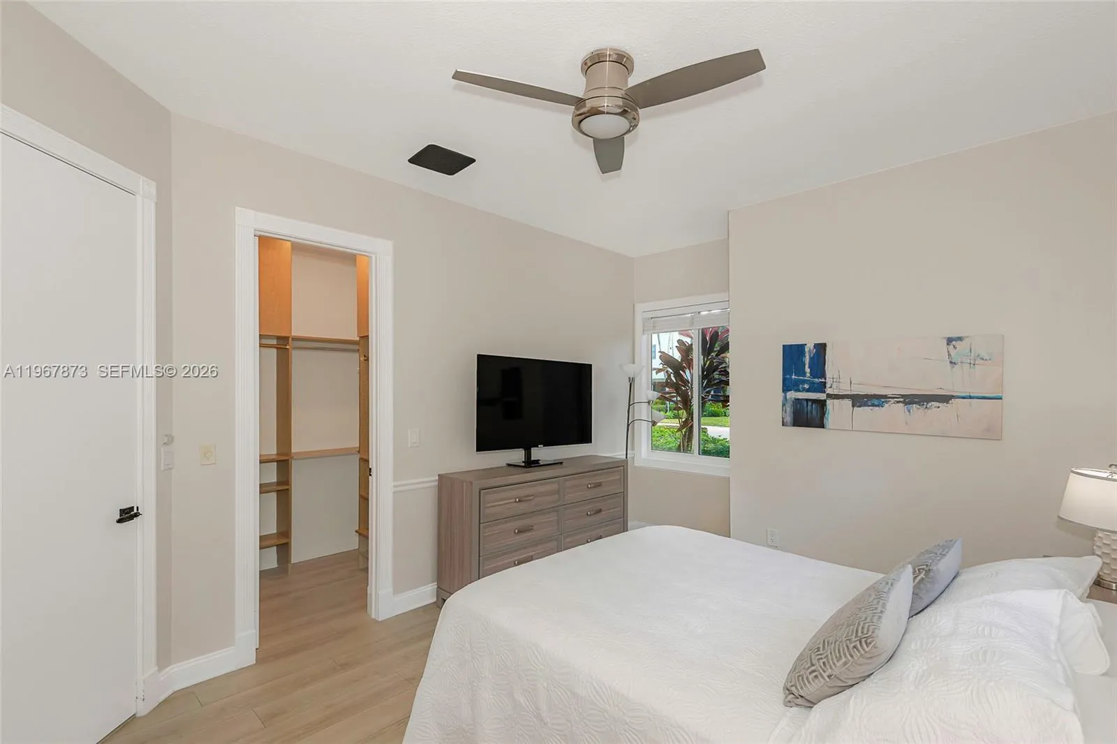 622 E Enclave Cir E, Pembroke Pines, Florida 33027, Pembroke Pines, Florida 33027, 5 Bedrooms Bedrooms, ,4 BathroomsBathrooms,Residential,For Sale,622 E Enclave Cir E, Pembroke Pines, Florida 33027,A11967873