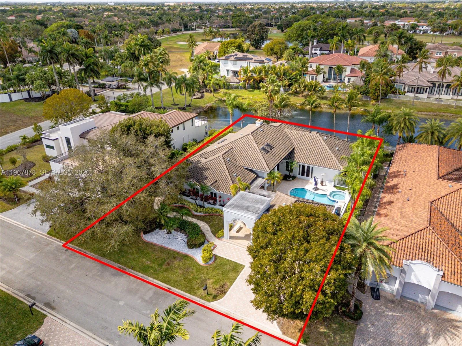 622 E Enclave Cir E, Pembroke Pines, Florida 33027, Pembroke Pines, Florida 33027, 5 Bedrooms Bedrooms, ,4 BathroomsBathrooms,Residential,For Sale,622 E Enclave Cir E, Pembroke Pines, Florida 33027,A11967873