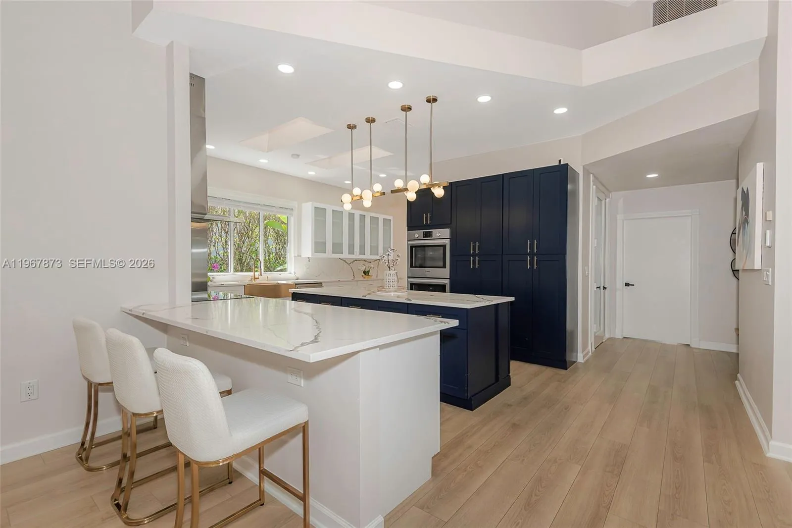 622 E Enclave Cir E, Pembroke Pines, Florida 33027, Pembroke Pines, Florida 33027, 5 Bedrooms Bedrooms, ,4 BathroomsBathrooms,Residential,For Sale,622 E Enclave Cir E, Pembroke Pines, Florida 33027,A11967873